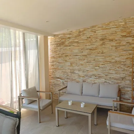 Apartament Athena Vitaládes