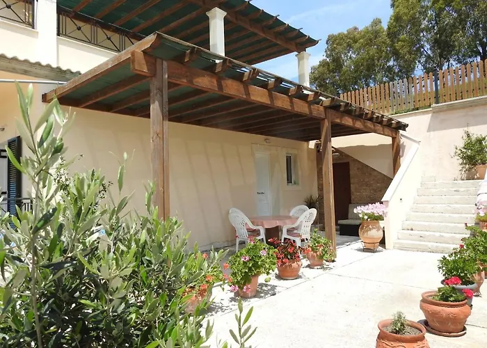 Athena Apartman *